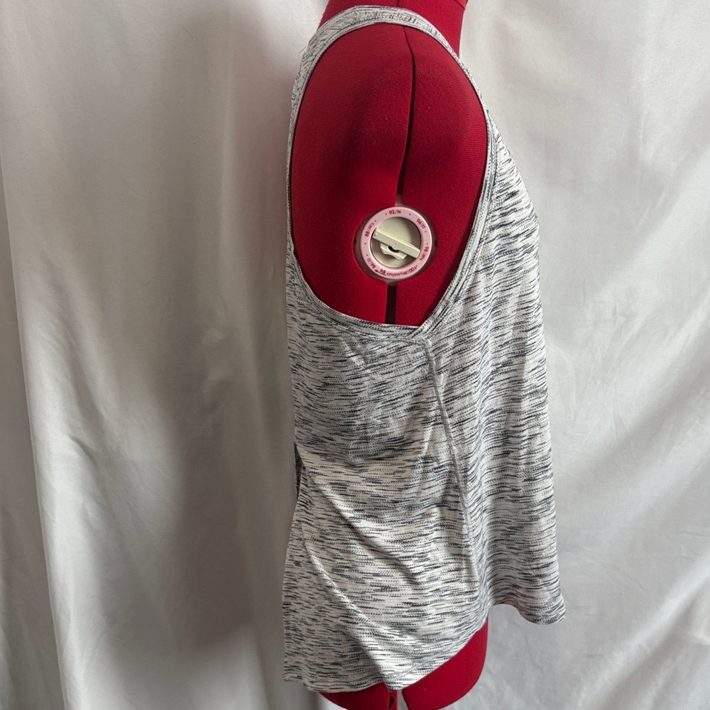 Light Gray Space-Dye Tank Top - Women - Picture 2 of 5
